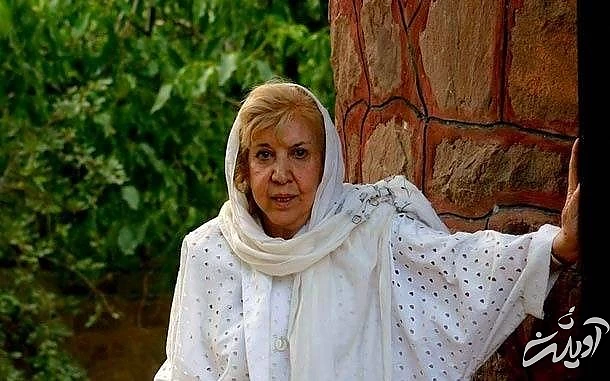 سیمین بهبهانی شاعر کشورمان متولد 28 تیر است سیمین بهبهانی